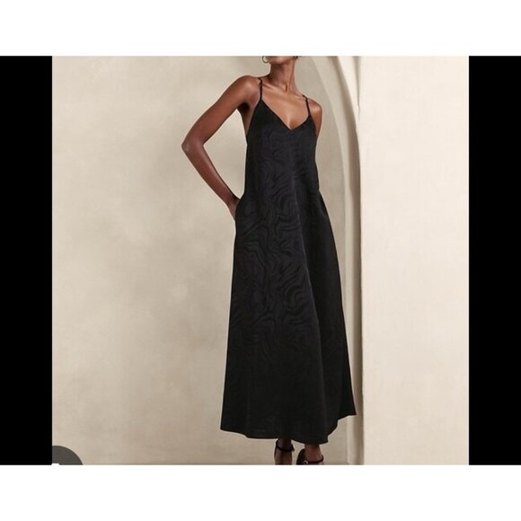 Banana Republic Jacquard A-line Maxi Slip Dress Black Sleeveless Adjustable Sz M - Picture 1 of 12